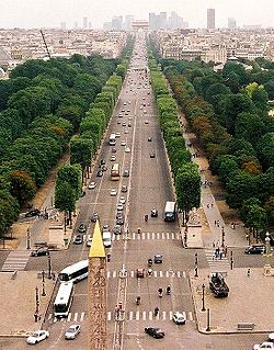 Avenue des Champs-Elysées